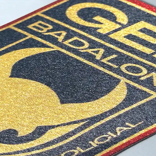 Aplicaciones termoadhesivas Emblema textil écusson personnalisé transfer digitale woven patches embroidered patches