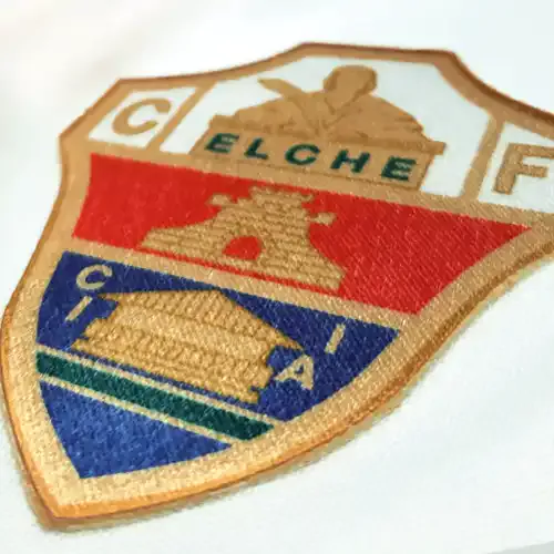 embroidered patches 3d embroidery woven patches Transfers textiles futbol Escudos tejidos